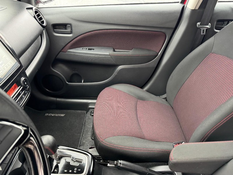 Mitsubishi Mirage Vehicle Image 13