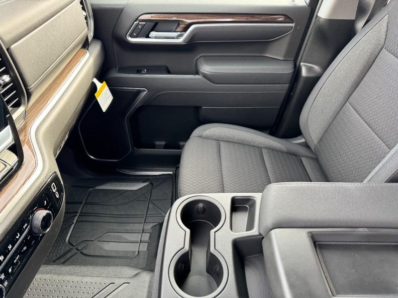 Chevrolet Silverado 1500 Vehicle Image 10