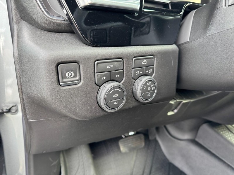 Chevrolet Silverado 1500 Vehicle Image 13