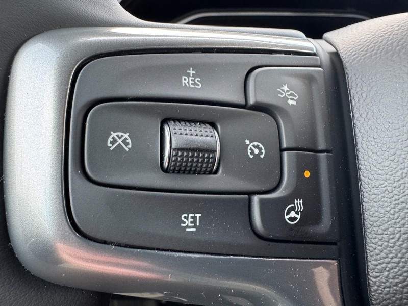 Chevrolet Silverado 1500 Vehicle Image 14