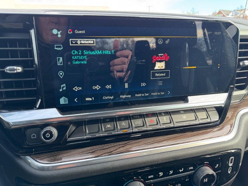 Chevrolet Silverado 1500 Vehicle Image 17