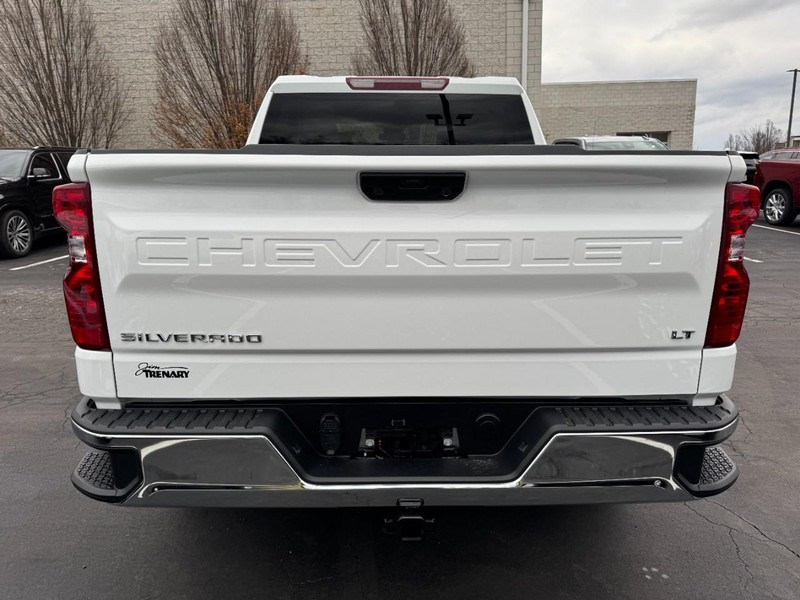 Chevrolet Silverado 1500 Vehicle Image 04