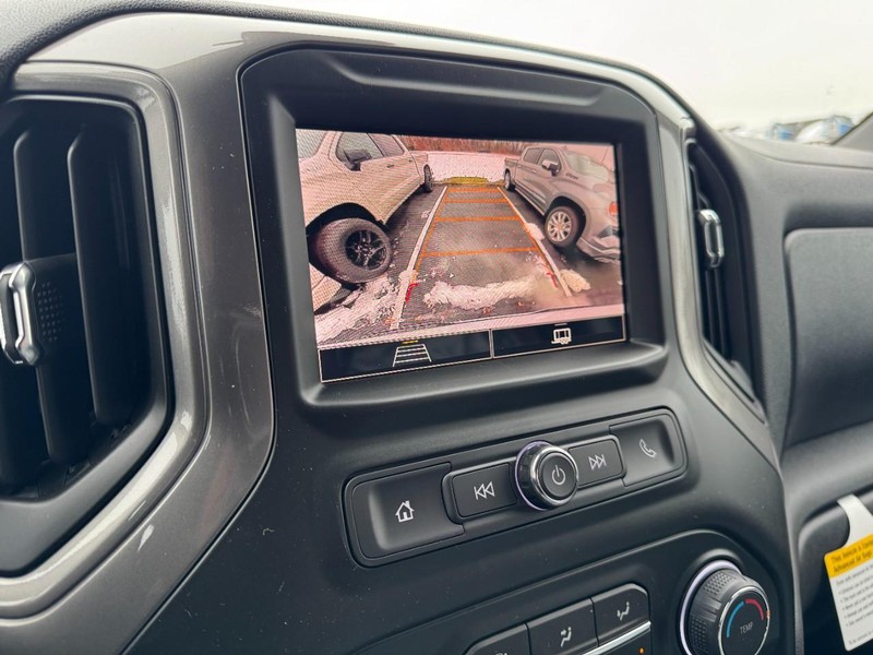 Chevrolet Silverado 1500 Vehicle Image 14