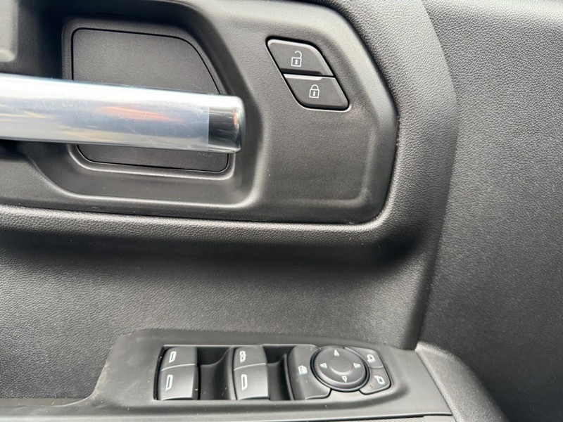 Chevrolet Silverado 1500 Vehicle Image 10