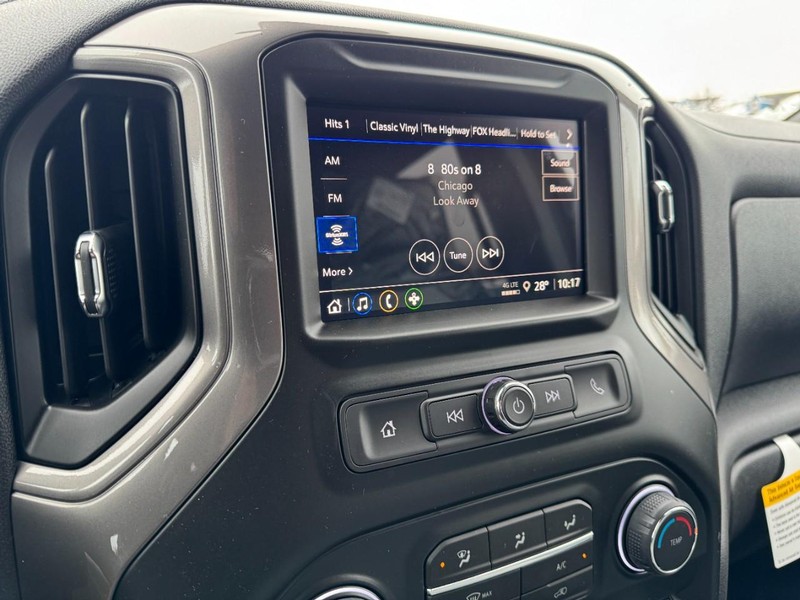 Chevrolet Silverado 1500 Vehicle Image 14