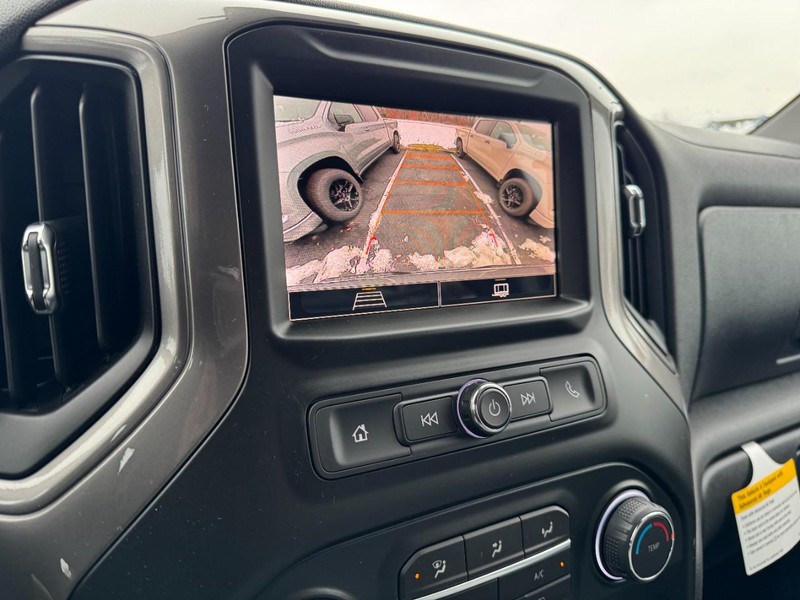 Chevrolet Silverado 1500 Vehicle Image 15