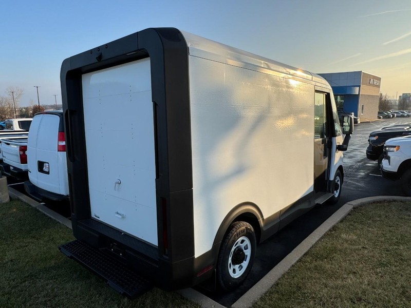 Chevrolet BrightDrop 400 Vehicle Image 04