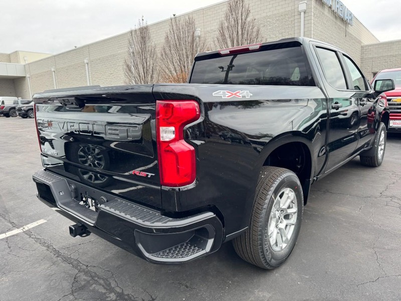 Chevrolet Silverado 1500 Vehicle Image 03