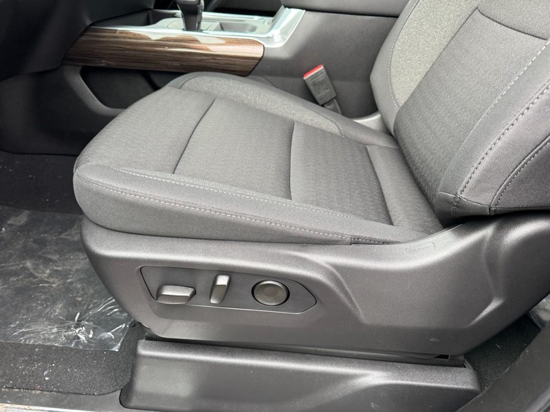 Chevrolet Silverado 1500 Vehicle Image 09