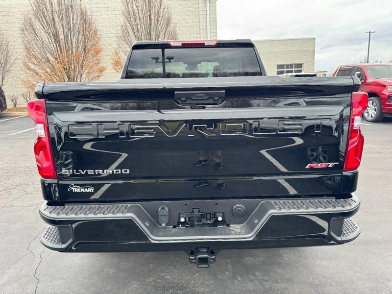 Chevrolet Silverado 1500 Vehicle Image 04