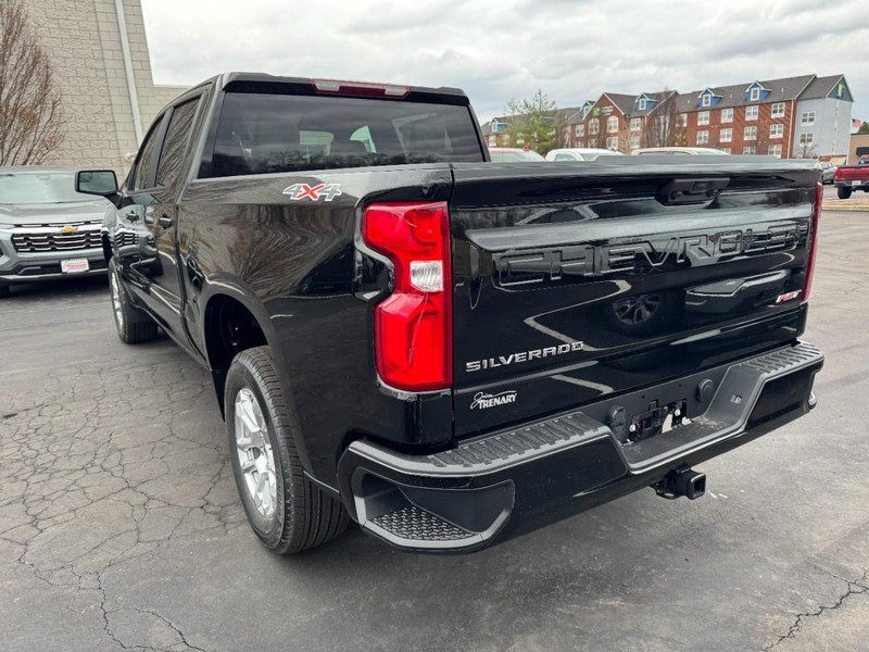 Chevrolet Silverado 1500 Vehicle Image 05