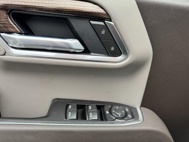 Chevrolet Silverado 1500 Vehicle Image 10