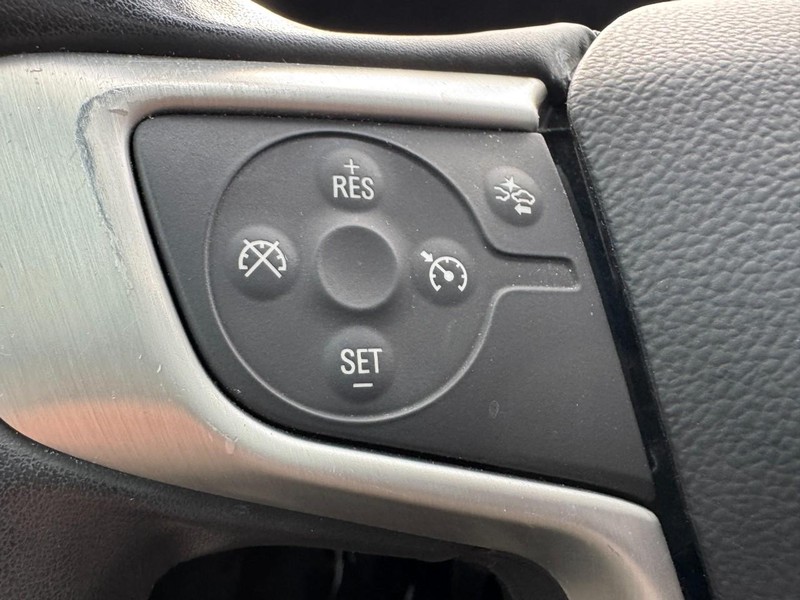 GMC Acadia Vehicle Image 23