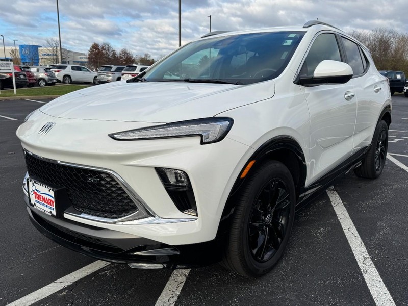 Buick Encore GX Vehicle Image 10