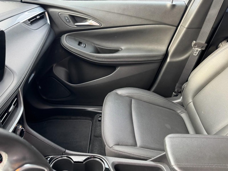 Buick Encore GX Vehicle Image 16