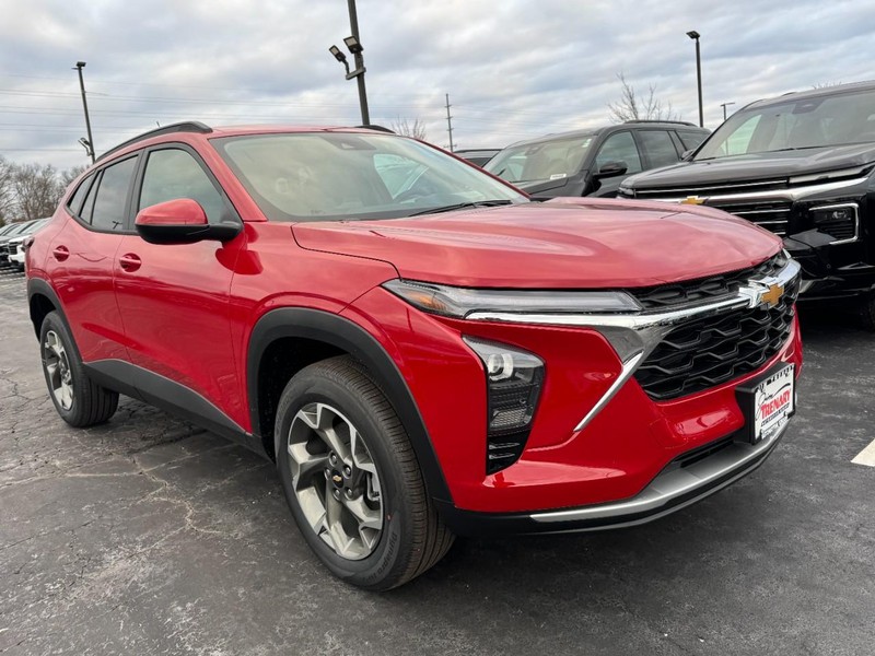 Chevrolet Trax Vehicle Image 02