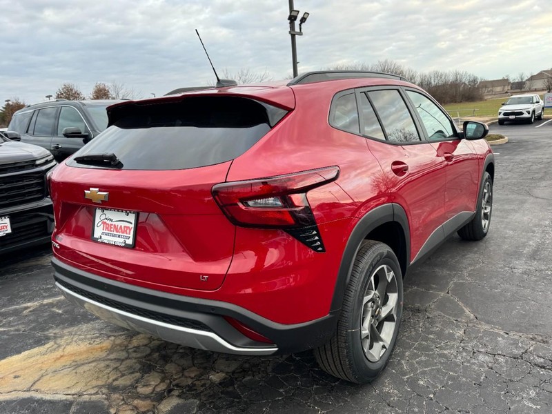 Chevrolet Trax Vehicle Image 03