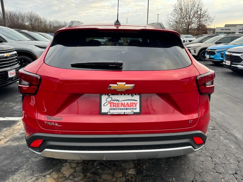 Chevrolet Trax Vehicle Image 04