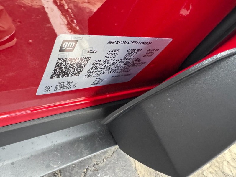 Chevrolet Trax Vehicle Image 17