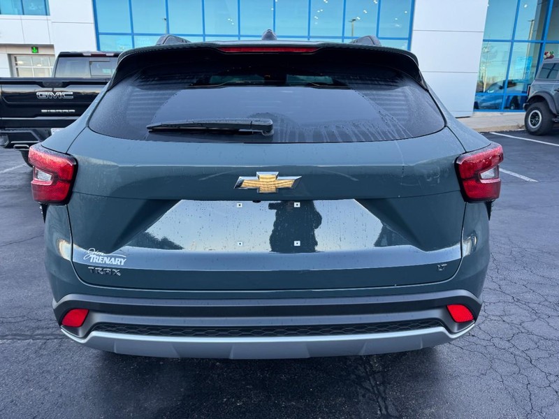 Chevrolet Trax Vehicle Image 04