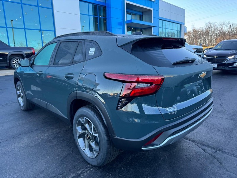 Chevrolet Trax Vehicle Image 05