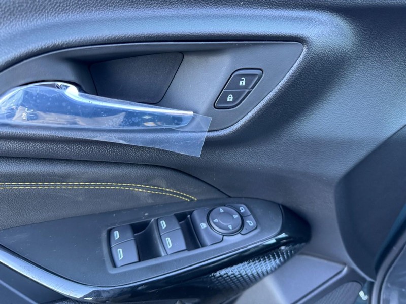 Chevrolet Trax Vehicle Image 08