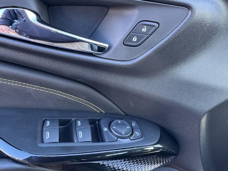 Chevrolet Trax Vehicle Image 10