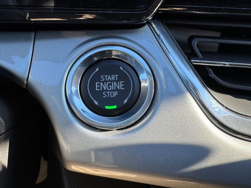 Chevrolet Trax Vehicle Image 16