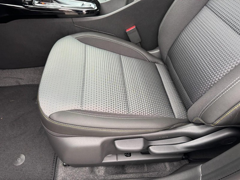 Chevrolet Trax Vehicle Image 09