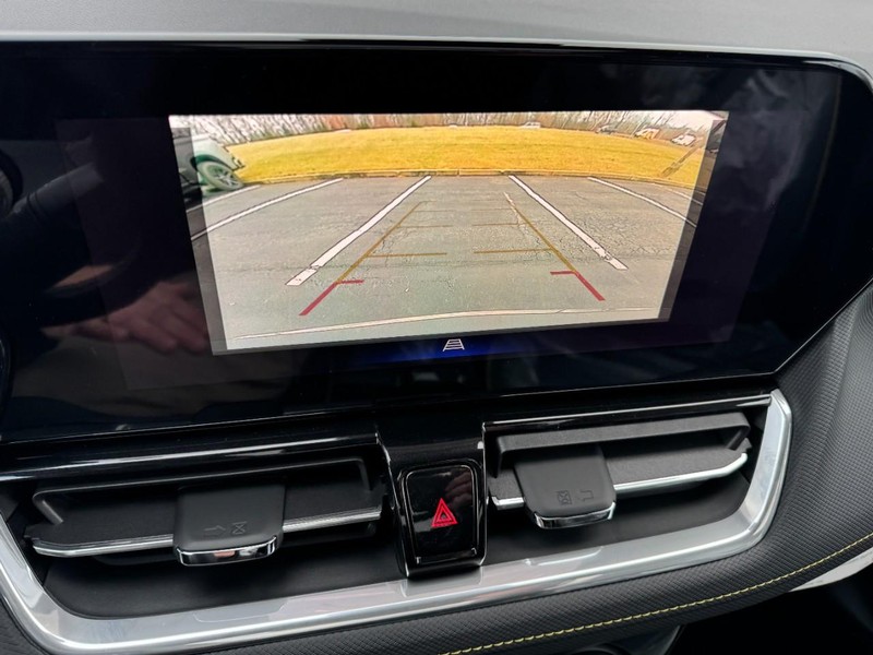 Chevrolet TrailBlazer Vehicle Image 14