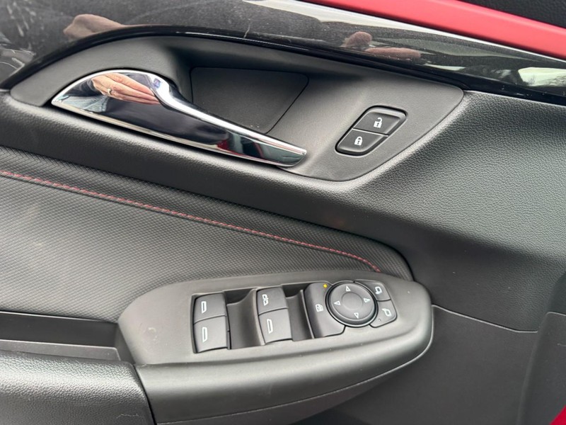 Chevrolet TrailBlazer Vehicle Image 09