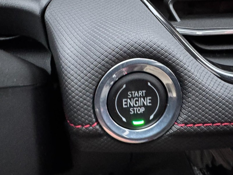 Chevrolet TrailBlazer Vehicle Image 17