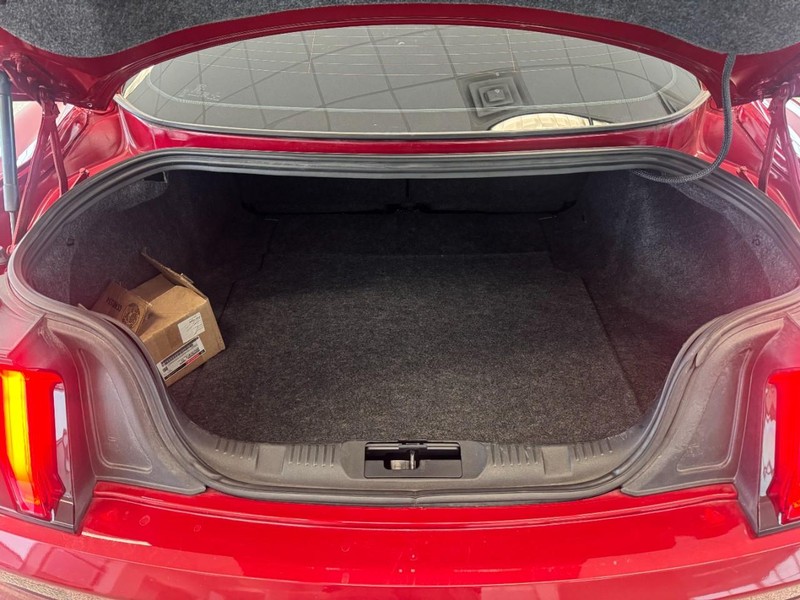 Ford Mustang Vehicle Image 06