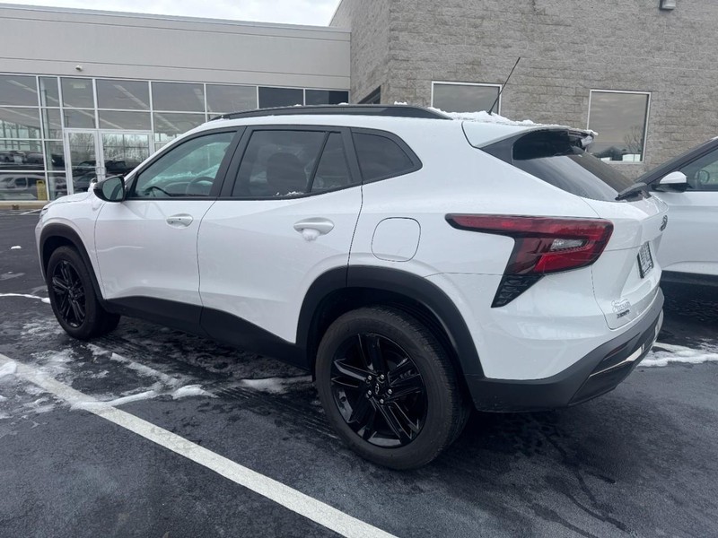 Chevrolet Trax Vehicle Image 04