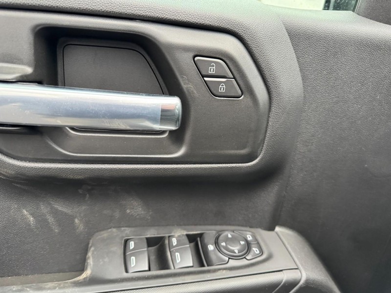 Chevrolet Silverado 1500 Vehicle Image 10