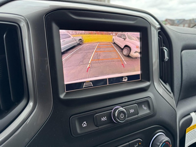 Chevrolet Silverado 1500 Vehicle Image 15