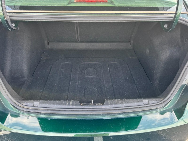 Chevrolet Cruze Vehicle Image 06