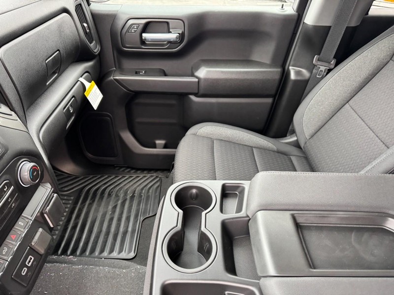 Chevrolet Silverado 1500 Vehicle Image 09