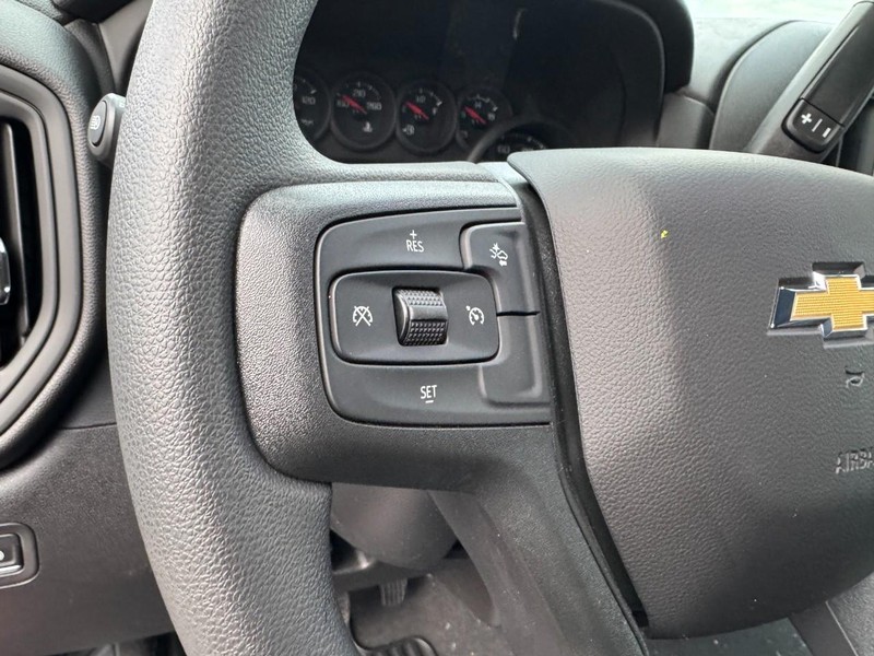 Chevrolet Silverado 1500 Vehicle Image 13