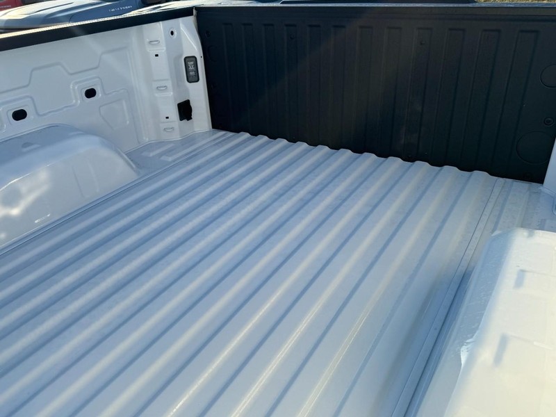 Chevrolet Silverado 1500 Vehicle Image 08