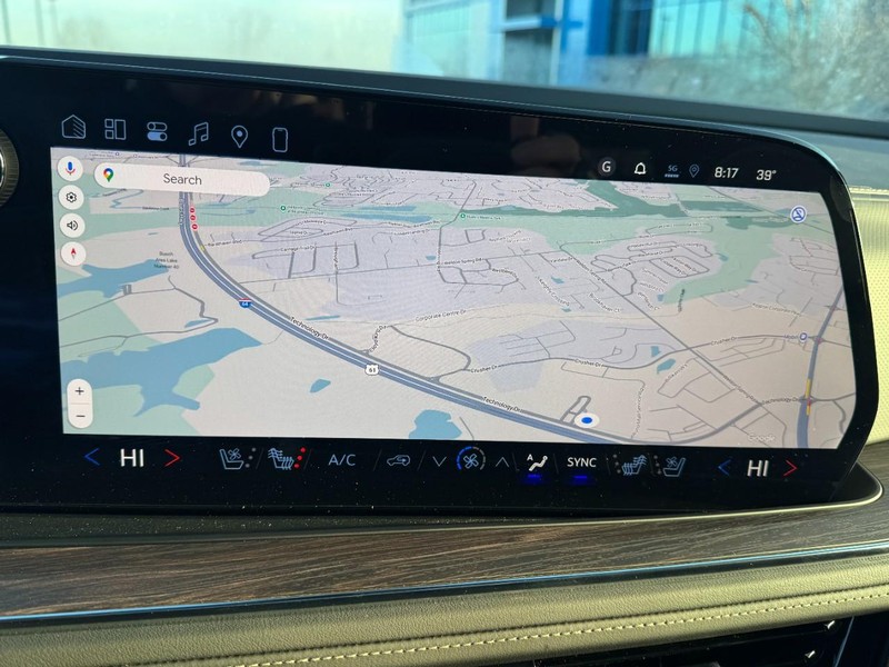 Chevrolet Tahoe Vehicle Image 18