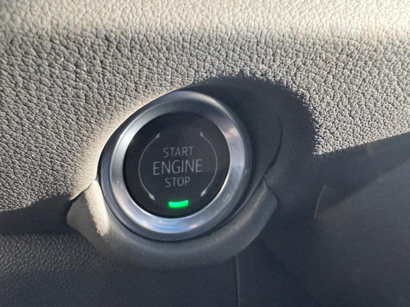 Chevrolet Tahoe Vehicle Image 20