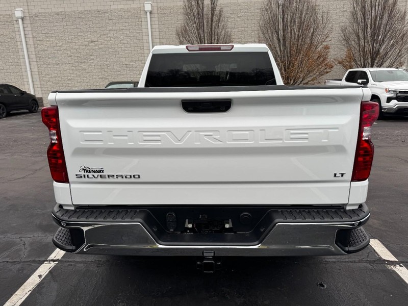 Chevrolet Silverado 1500 Vehicle Image 04