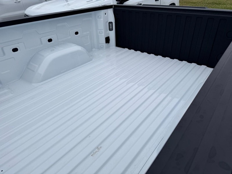 Chevrolet Silverado 1500 Vehicle Image 06