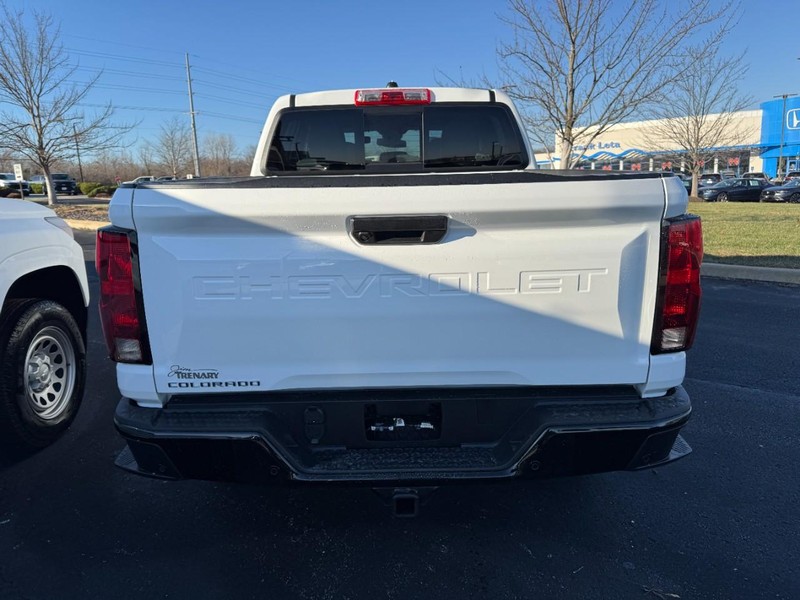 Chevrolet Colorado Vehicle Image 04