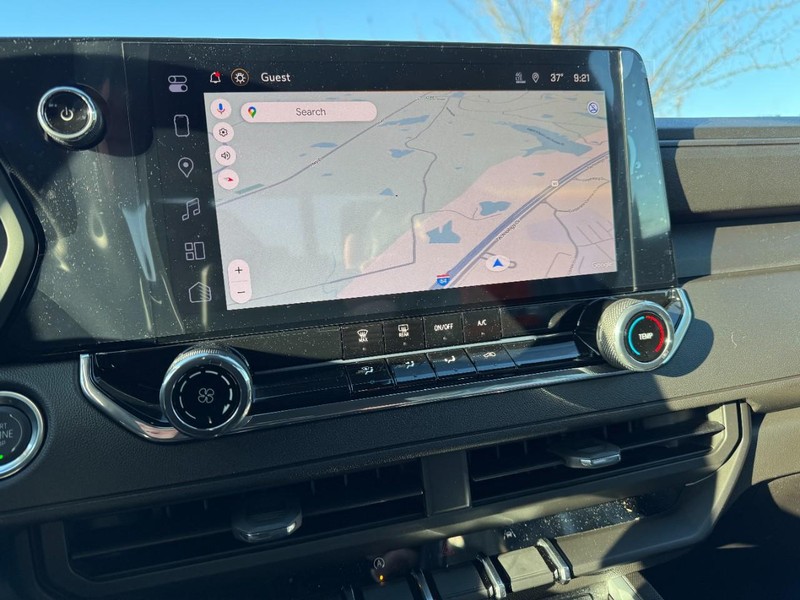 Chevrolet Colorado Vehicle Image 13