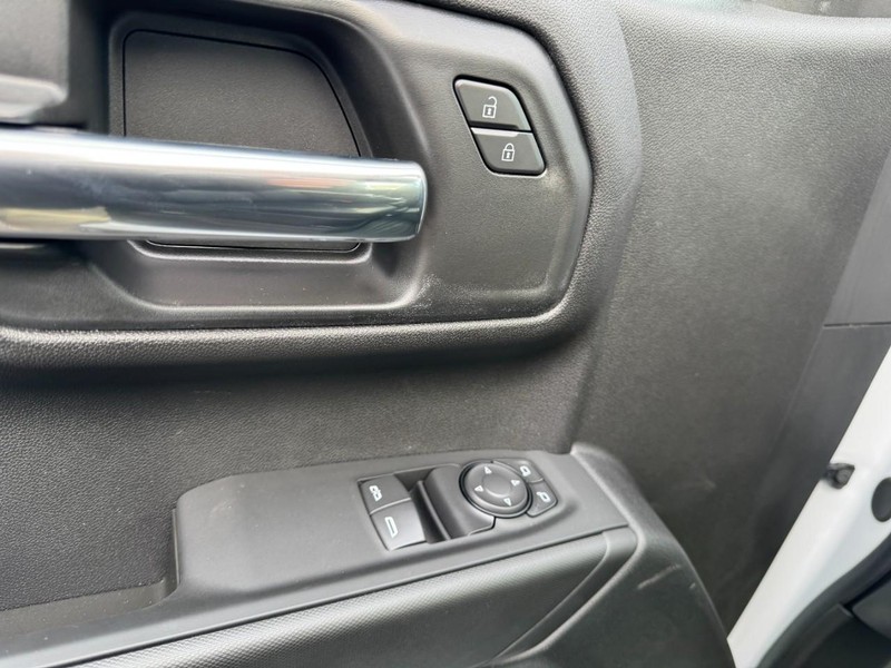 Chevrolet Silverado 1500 Vehicle Image 10