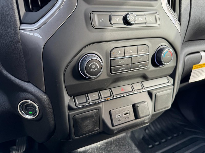 Chevrolet Silverado 1500 Vehicle Image 13