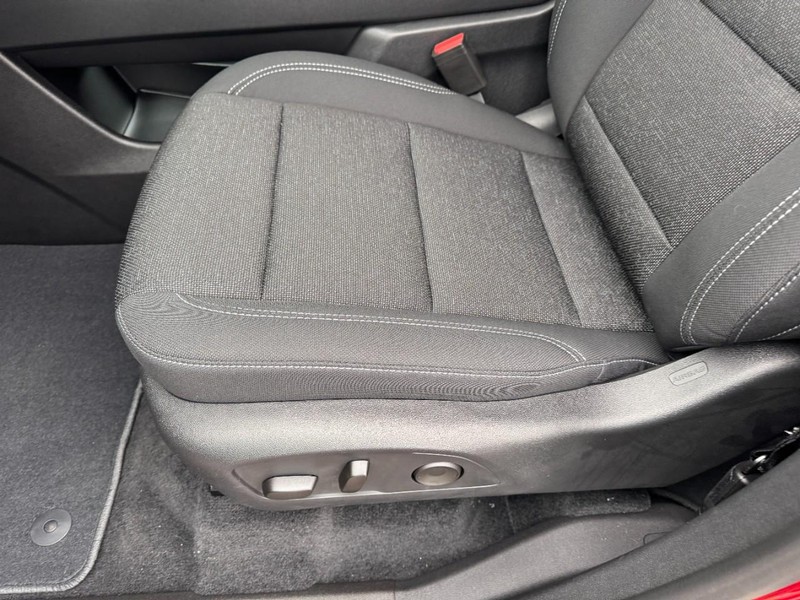 Chevrolet Traverse Vehicle Image 10