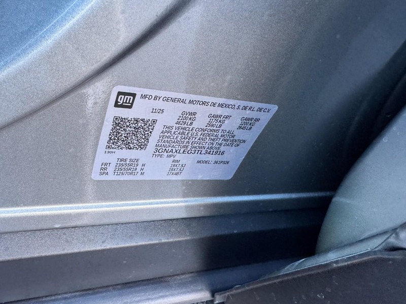 Chevrolet Equinox Vehicle Image 18